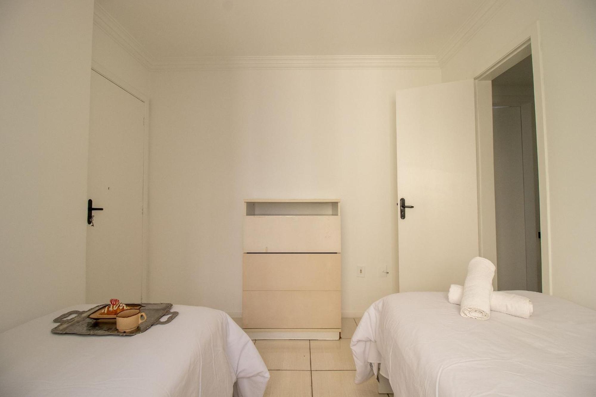 Wal51 - Churrasq, Quadra Mar, 3 Dorm, Climatizado Apartamento *