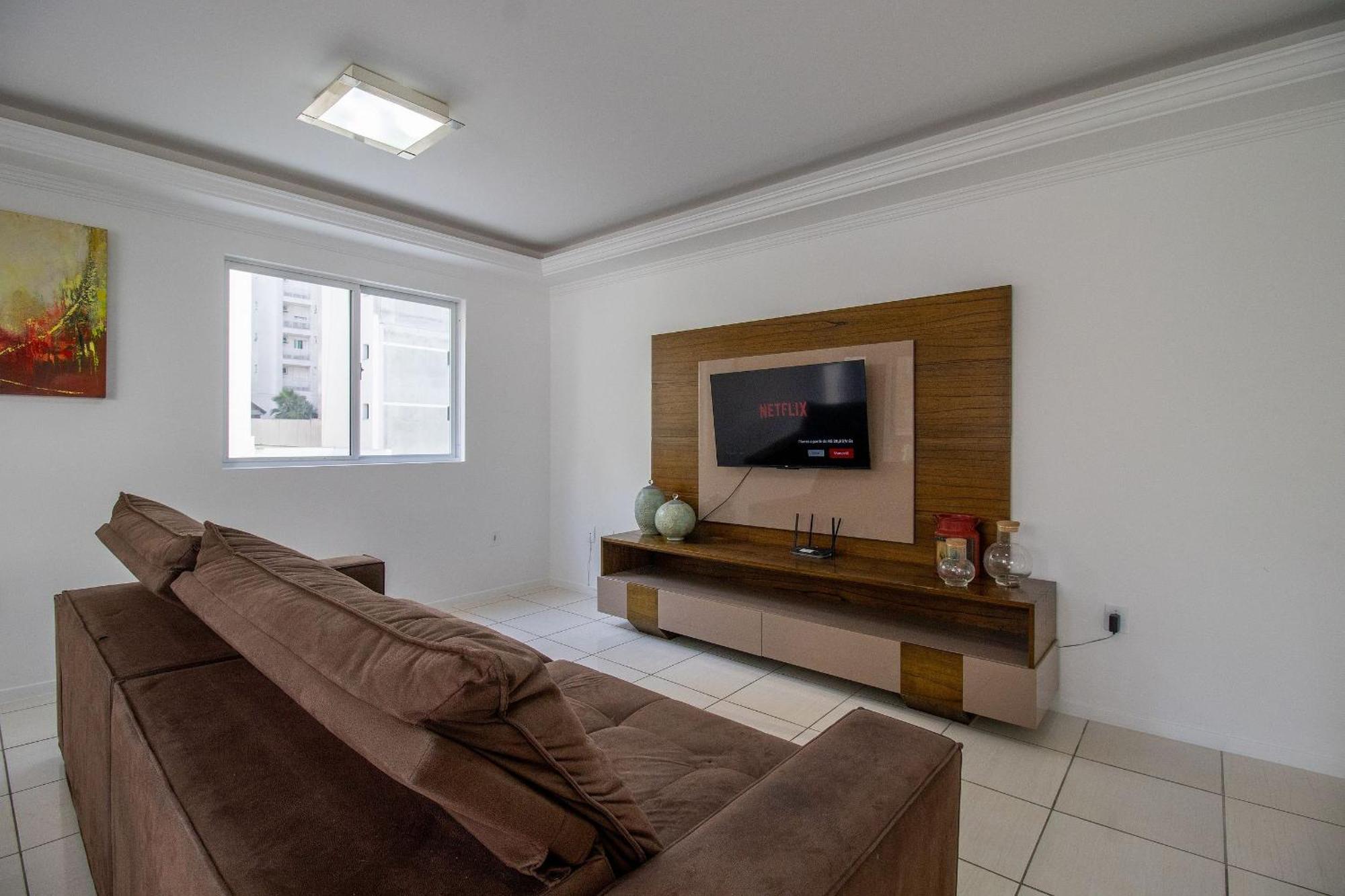 Wal51 - Churrasq, Quadra Mar, 3 Dorm, Climatizado Apartamento *